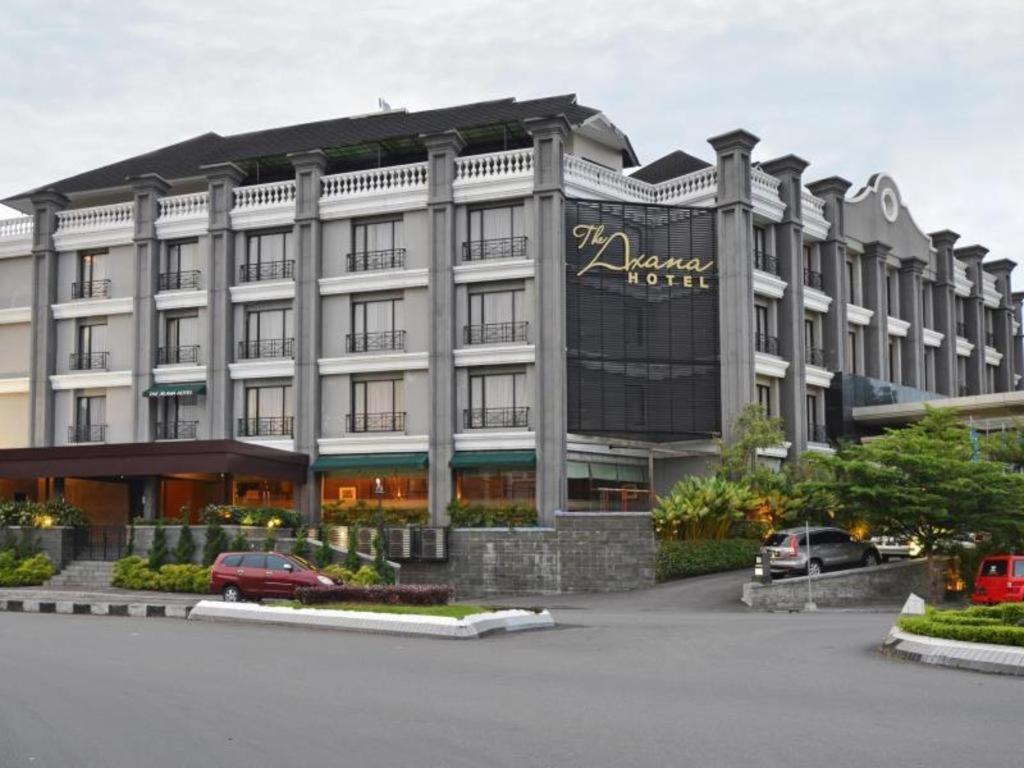 The Axana Hotel Padang  Esterno foto