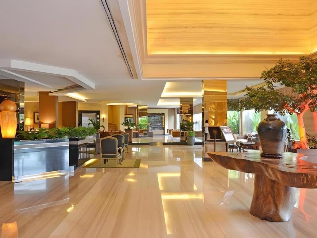The Axana Hotel Padang  Esterno foto